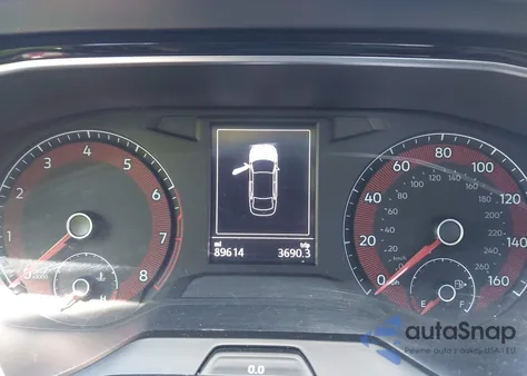 2019 Volkswagen Jetta 1.4T R-Line/1.4T S/1.4T Se z USA, uszkodzony, nr VIN 3VWC57BU3KM024958